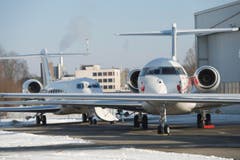 Altenrhein - Flughafen Flugplatz Altenrhein Hohes Verkehrsaufkommen wegen WEF in Davos Zusätzlich ca. 330 Flugzeuge Privatjets (Bild: Ralph Ribi)