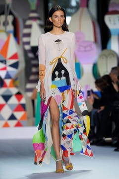 Akris - Runway - Paris Fashion Week Ready to Wear S/S 2018 (Bild: Caroline Blumberg)