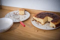 Kuchen von den Asylbewerbern gebacken (Bild: Andrea Stalder)