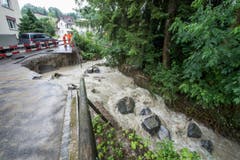 Schäden beim Maugwilerbach in Bronschofen. (Bild: Hanspeter Schiess)