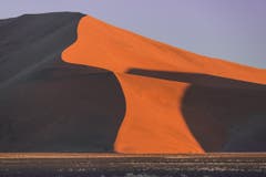 Die Düne 45 bei Sossusvlei in der Namib-Wüste. (Bild: Cyrill Schlauri)