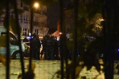 Paris attacks (Bild: CHRISTOPHE PETIT TESSON (EPA))