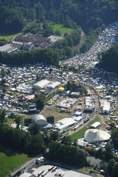 Das OpenAir kann bei bestem Wetter über die Bühne gehen. (Bild: Hanspeter Schiess)