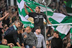 Der Espenblock fiebert mit. (Bild: Urs Bucher)
