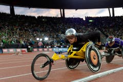 Marcel Hug fährt über 3000 Meter allen davon. (Bild: Keystone)