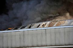 Grossbrand bei der Firma Tuchschmid in Frauenfeld. (Bild: Reto Martin)