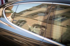 Jan Ullrich verlässt nach der Urteilsverkündigung das Weinfelder Rathaus. (Bild: Benjamin Manser)