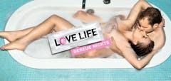 Anna-Lena und Stephan haben sich in der Badewanne und unter der Dusche ablichten lassen... (Bild: pd/Diana Scheunemann)