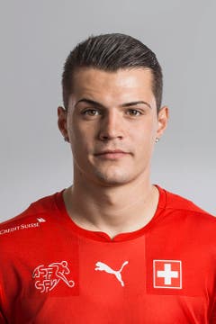 Granit Xhaka, Note 5,5. Viel Laufarbeit, viel Kampf und noch mehr Übersicht im Spielaufbau. Grosse Leistung. (Bild: Keystone / Gian Ehrenzeller)