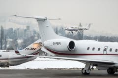 WEF-Hochbetrieb auf dem Flugplatz Altenrhein: Medienrundgang (Bild: Michel Canonica)