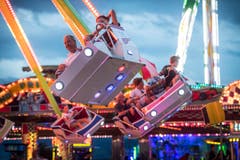 Romanshorn TG - Sommernachtsfest im Hafen von Romanshorn. Lunapark. (Bild: Andrea Stalder)