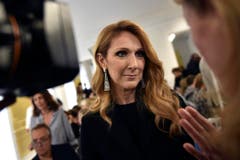 Platz 1 1988: Céline Dion mit «Ne partez pas sans moi», hier 2016 bei einer Modeschau. (Bild: Zacharie Scheurer / EPA)