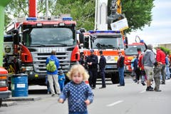 Romanshorn TG , 24.05.2014 / Jugendfeuerwehr Schweizermeisterschaft " Feuer und Wasser " mit Wettkämpen, Fahrzeugausstellung , Rega , Krankenwage und Rettungs - Shows in Romanshorn . (Bild: Donato Caspari)