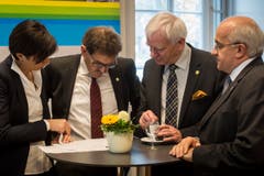 Die SVP am runden Tisch: Monika Knill, Jakob Stark, Max Arnold und Ruedi Zbinden. (Bild: Reto Martin)