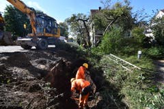 Hier, westlich der Turnhalle Freiestrasse, ist die Leitung geplatzt. (Bild: Manuel Nagel)