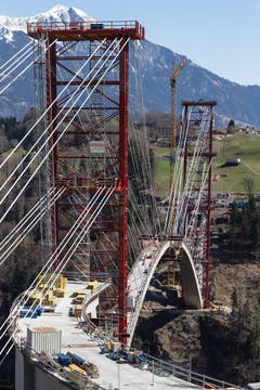 SCHWEIZ TAMINABRUECKE BOGENSCHLUSS (Bild: Keystone)