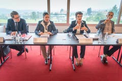 Der politische Steuerungsausschuss sowie der Jurypräsident: Benedikt Würth, Regierungspräsident Kanton St.Gallen, Carmen Haag, Regierungsrätin Kanton Thurgau, Marianne Koller-Bohl Regierungsrätin Kanton Appenzell Ausserrhoden und Angelus Eisinger. (Bild: Michel Canonica)