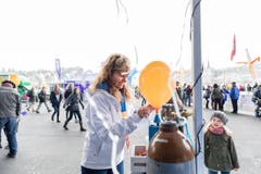 Die Läuferinnen und Läufer sind unterwegs (Bild: Roger Grütter/LZ)