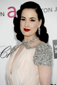 Dita Von Teese.
