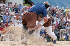 Lutz Scheuber, links, im Schlussgang gegen Benji von Ah, rechts. (Bild: (KEYSTONE/Alexandra Wey))