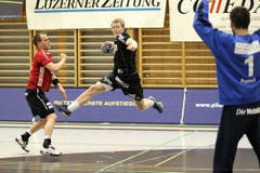 Sven Hess beim Abschlussversuch. (Bild: Roger Zbinden/Neue LZ)
