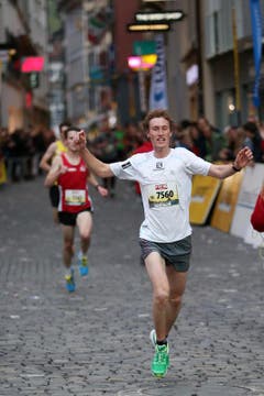 Daniel Lustenberger, Sieger Männer M20, am Luzerner Stadtlauf (Bild: Philipp Schmidli / Neue LZ)