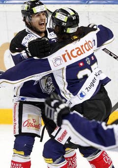 Sven Lindemann (links) und Josh Holden. (Bild: Keystone/Urs Flüeler)
