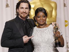 Christian Bale zusammen mit Octavia Spencer. (Bild: Keystone/EPA)