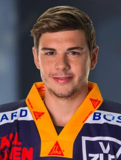 # 81 Marc Marchon, Note 4 Hat körperlich zugelegt und zeigt gute Ansätze, aber die fehlende Eiszeit ist Gift für seine Entwicklung. Ein Jahr in der NLB würde ihm gut anstehen. 14 Spiele, kein Tor/2 Assists, ausgeglichene Bilanz, 4 Strafminuten. (Bild: PD)
