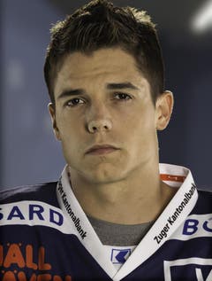 Reto Suri, Note 4,5 Solide Skorerwerte, aber im Playoff ohne Impulse und im Powerplay erneut desolat: 2 Tore in 56 Partien. Quali: 50 Spiele, 15 Tore/24 Assists, 48 PIM, Plus-20-Bilanz. Playoff: 6 Spiele, kein Tor/ 2 Assists, 4 PIM, ausgeglichene Bilanz. (Bild: PD)