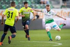 Der St.Galler Runar Sigurjonsson kurz vor einem Torversuch. Leider konnte der FCSG keiner der Torchancen verwerten. (Bild: Urs Bucher)