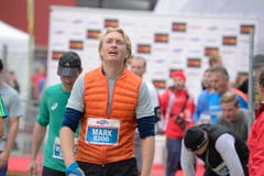 Die Läuferinnen und Läufer sind unterwegs (Bild: Dominik Wunderli/LZ)