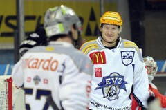 Damien Brunner (rechts) und Fabian Schnyder nach dem 0:1. (Bild: Keystone)