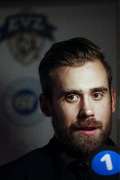 Henrik Zetterberg - der neue Spieler beim EV Zug. (Bild: Keystone)