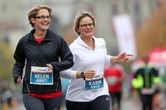 Die Läuferinnen und Läufer sind unterwegs (Bild: Philipp Schmidli/LZ)