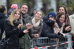 Die Läuferinnen und Läufer sind unterwegs (Bild: Philipp Schmidli/LZ)