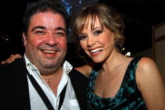Sängerin Francine Jordi mit ihrem Entdecker Tonny Mustac. (Bild: André Häfliger)