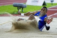 Alexander Aimes Martinez beim Weitsprung. (Bild: Keystone)