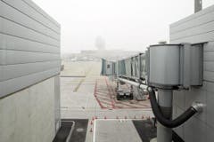 Das neue Dock B erlaubt nach seiner Inbetriebnahme am 1. Dezember eine flexible Abfertigung von Schengen- und Non-Schengen- Flügen auf insgesamt bis zu neun Dockstandplätzen. (Bild: Keystone / Alessandro della Bella)