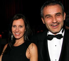 Asuber-Teammanager Beat Zehnder mit seiner Ehefrau Nadine. (Bild: André Häfliger/Neue LZ)