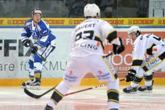 Zugs Fabio Kläy sucht den Mitspieler. (Bild: Maria Schmid)