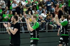 Boris Stankovic (links), Yves Mühlebach und Daniel Fellmann (rechts) nach dem Spiel. (Bild: Pius Amrein / Neue LZ)