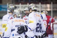 Jubel bei Grossmann, Martschini, Holden und Suri (von links). (Bild: Keystone)