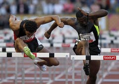 Raya Wilson (links) gewinnt über 110 m Hürden, David Oliver wird Dritter. (Bild: Keystone)