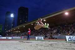 Lauma Griva gewinnt mit 6,58 Meter die Weitsprung-Konkurrenz. (Bild: Philipp Schmidli / Neue LZ)