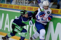 Alessio Bertaggia (links) gegen Patrick Geering. (Bild: Keystone)