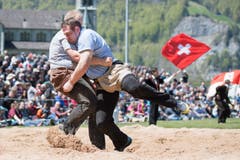 Philipp Laimbacher (rechts) gegen Remo Odermatt (Bild: Keystone / Urs Flüeler)