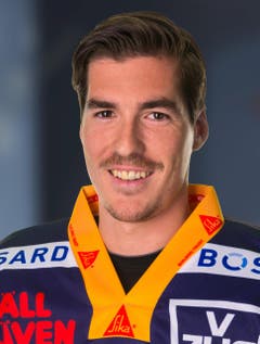 # 87 Dario Bürgler, Note 3 Die Tendenz ist steigend, aber sein Salär ist höher, als es das von Damien Brunner in Zug je war. Und dafür sind seine Werte schlicht ungenügend. 21 Spiele, 4 Tore/2 Assist, Plus-1-Bilanz, 8 Strafminuten. (Bild: PD)