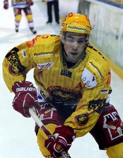 Simon Moser von den SCL Tigers in Aktion. (Bild: Keystone)