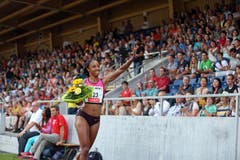 Bedenkt sich beim Publikum für die Unterstützung: Brianna Rollins. (Bild: Philipp Schmidli / Neue LZ)